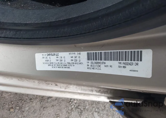 1B3LC46B89N518704: 44398761