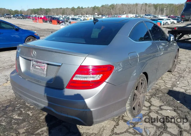 WDDGJ4HB5FG393993: 44398808