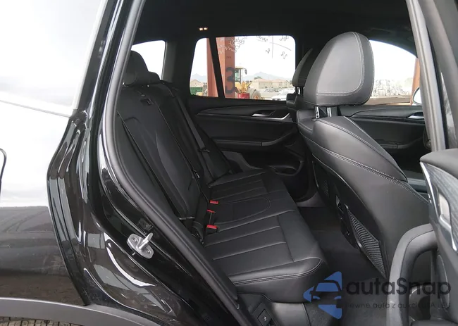 5UX43DP00R9V84364: 44398814