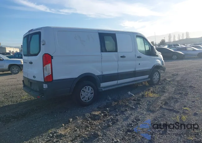 1FTYR1ZM6HKB39585: 44399870