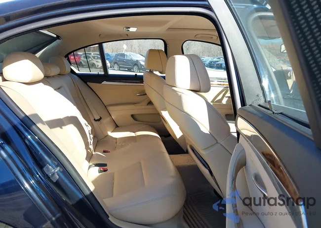 WBAFR9C59CDX79324: 44400020