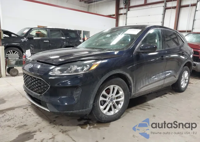 1FMCU9BZ2MUA52421: 44400031