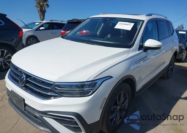 3VVNB7AX6PM035879: 44400052