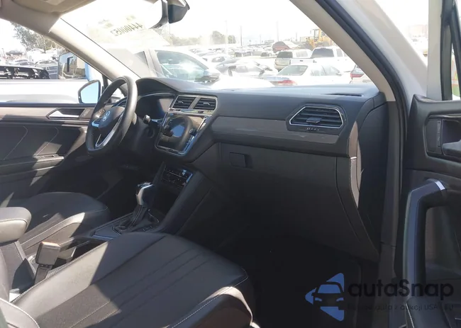 3VVNB7AX6PM035879: 44400052