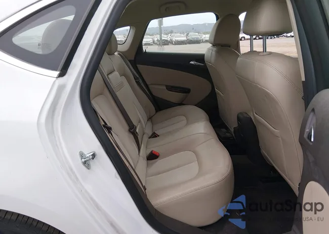 1G4PP5SK6F4172469: 44400069