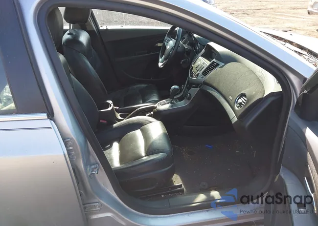 1G1PG5SC7C7328065: 44400136