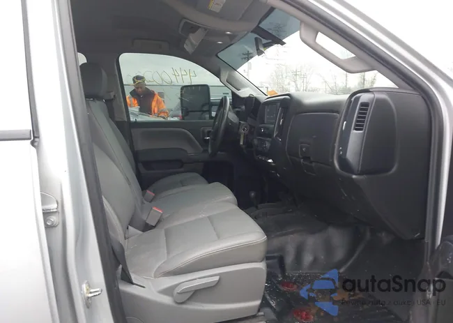 1GC1KUEY3JF239027: 44400220