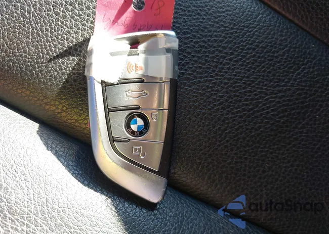 5UXKT0C36H0V97543: 44400240