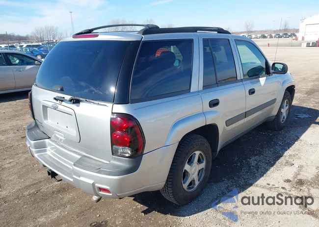 1GNDT13SX52244558: 44400267