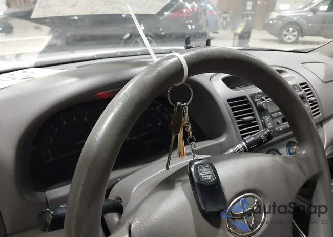 4T1BF32KX4U581783: 44400348