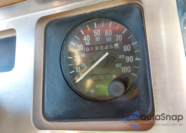 2BCCZ81J2JB501658: 44399435