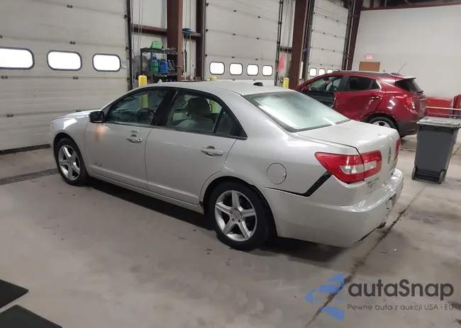 3LNHM26T48R608275: 44399447