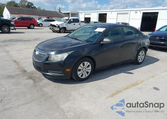 1G1PA5SH2D7226185: 44399558