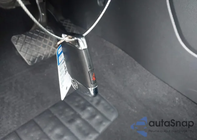 1V2WR2CA9PC537747: 44399610