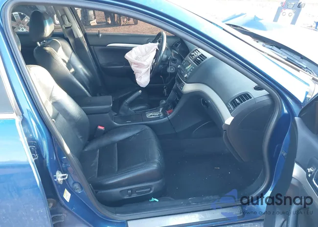 JH4CL968X8C007794: 44399652