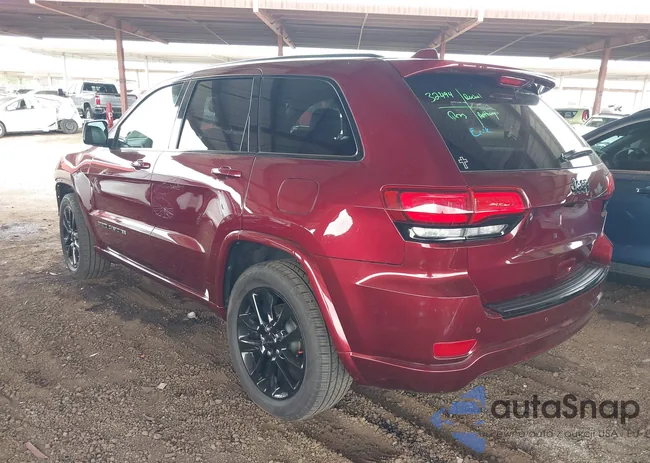 1C4RJEAG3JC437925: 44399676