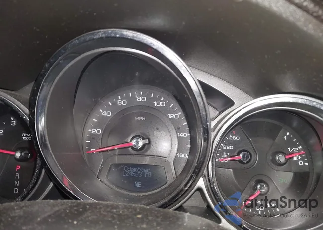 1G6DM1E34C0121233: 44399709