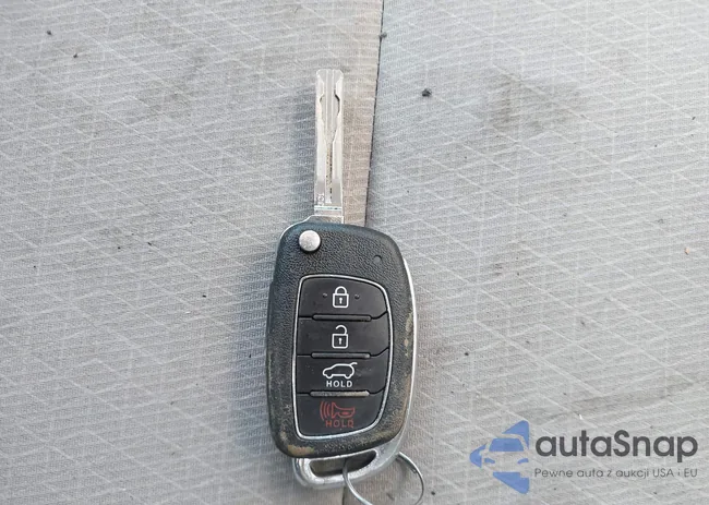 KM8J3CA48HU293595: 44400848