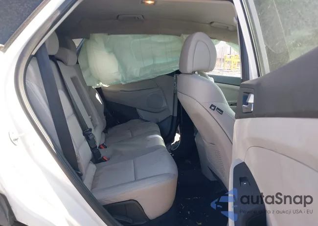 KM8J3CA48HU293595: 44400848