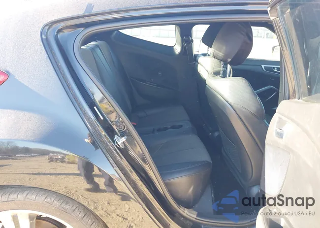 KMHTC6ADXGU294062: 44400943