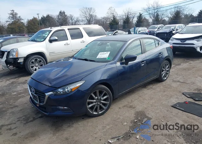 3MZBN1V35JM266046: 44401077