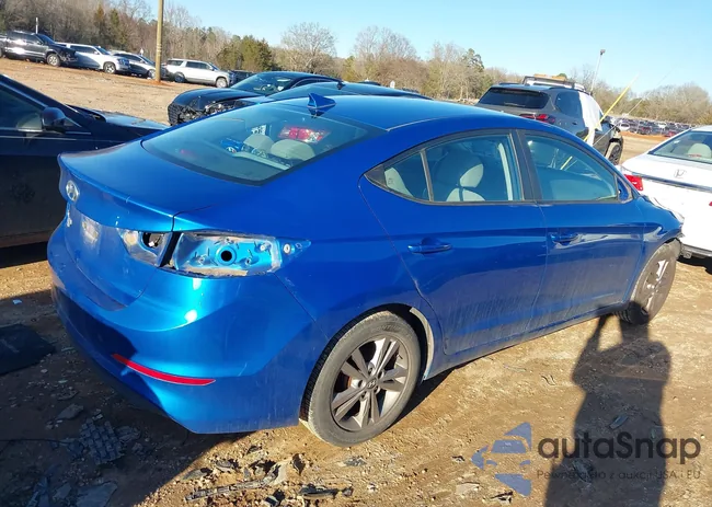 KMHD84LF4HU208559: 44401220