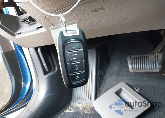 KMHD84LF4HU208559: 44401220