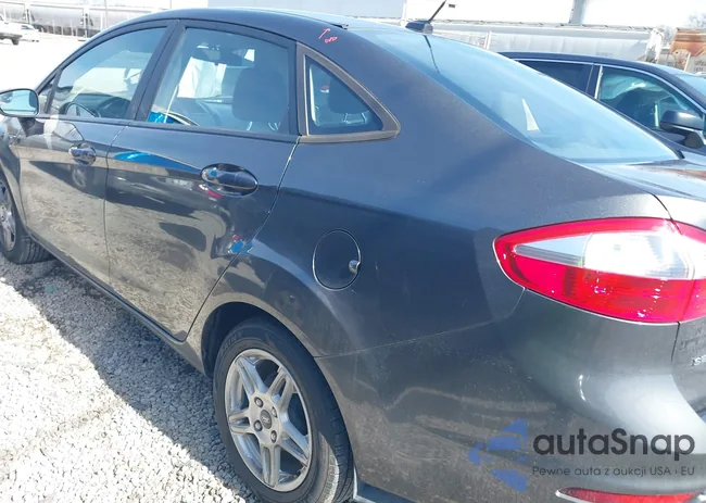 3FADP4BJ3KM164469: 44401242