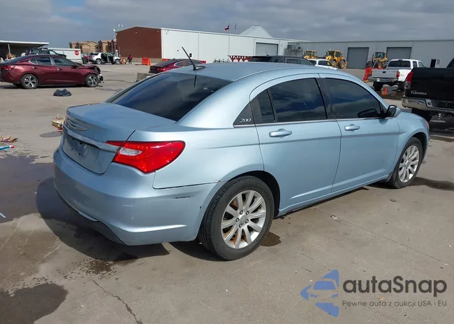 1C3CCBBB0DN545305: 44401272