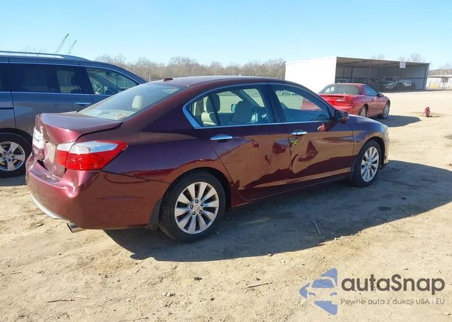 1HGCR2F82EA294161: 44401328