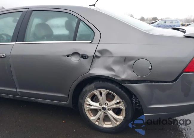 3FAHP0HA4CR294640: 44401387