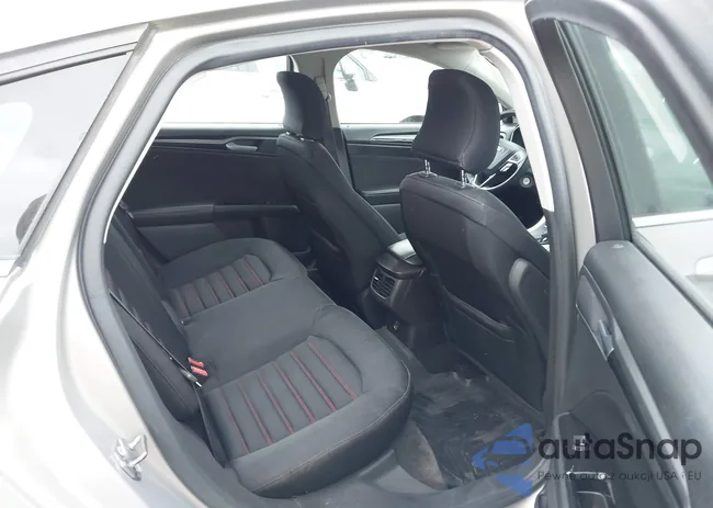 3FA6P0H97FR290325: 44400497