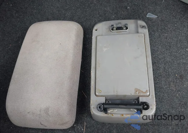 1NXBR32E28Z974815: 44400522