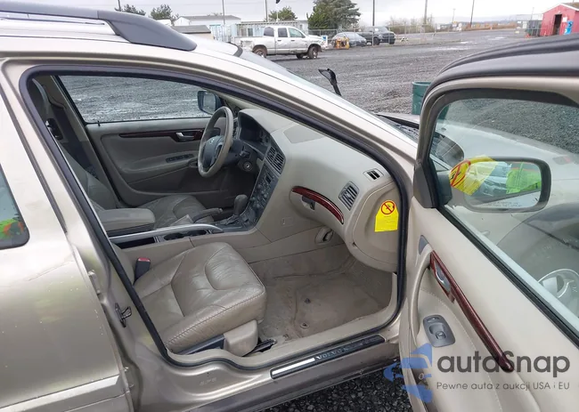 YV1SZ58D311031798: 44400547