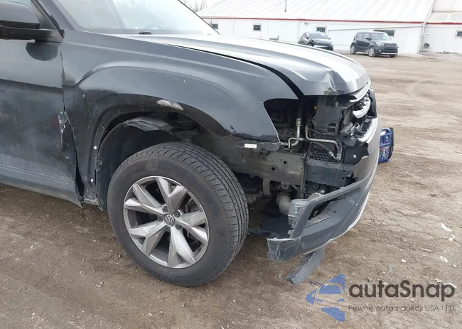 1V2AP2CA7JC531582: 44400548