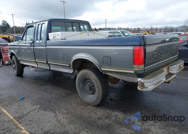 1FTHX26G2JKB05238: 44400558