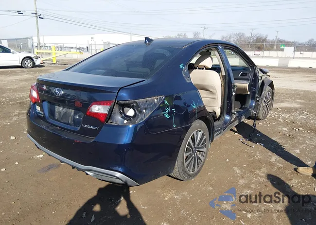 4S3BNAF6XJ3020946: 44400573