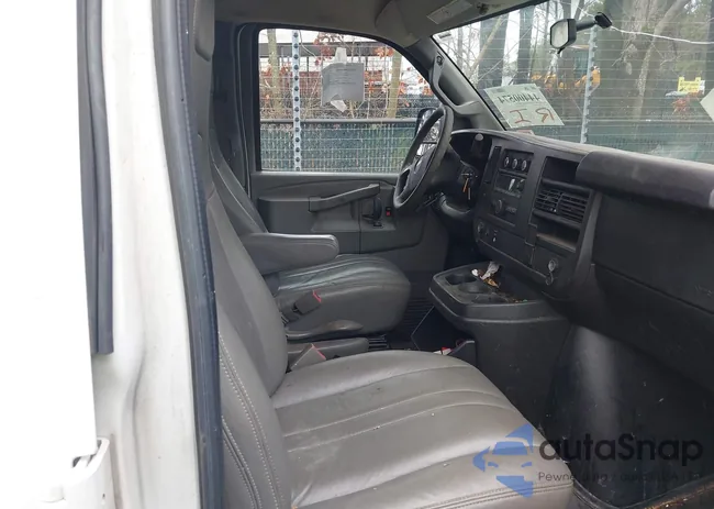 1GCWGAFF4H1117383: 44400574