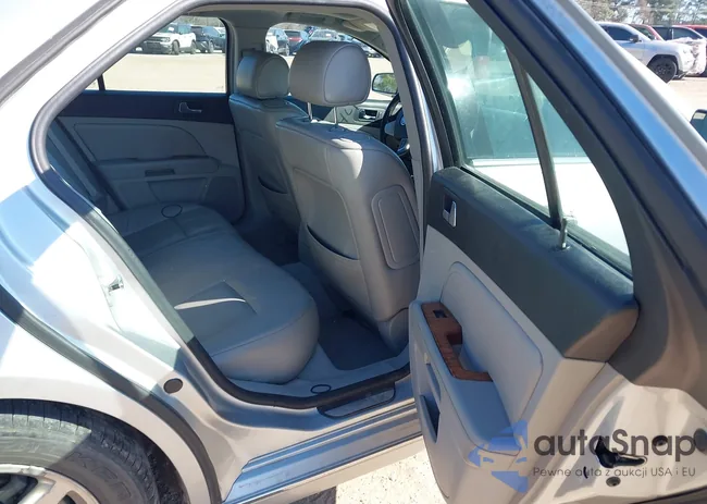 1G6DZ67A590169326: 44400579