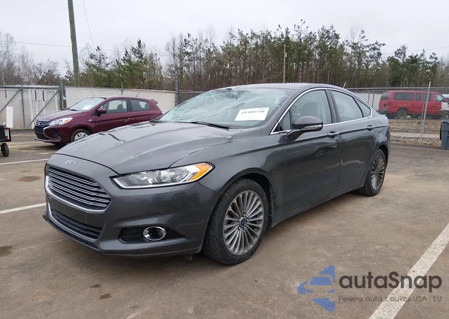 3FA6P0K9XFR145241: 44400740