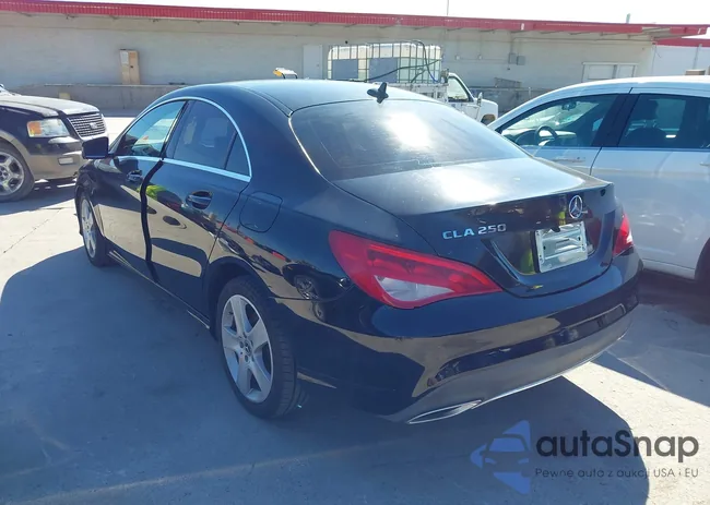 WDDSJ4EB7KN739546: 44400752