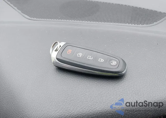 1FADP3N28DL359437: 44400761