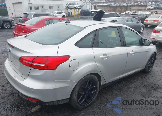 1FADP3F22GL248790: 44400772