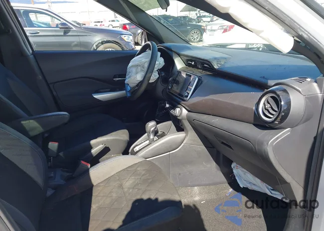 3N1CP5CV6LL481315: 44400789