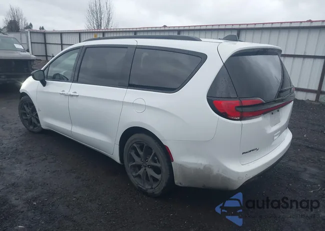 2C4RC1GGXSR518519: 44401861