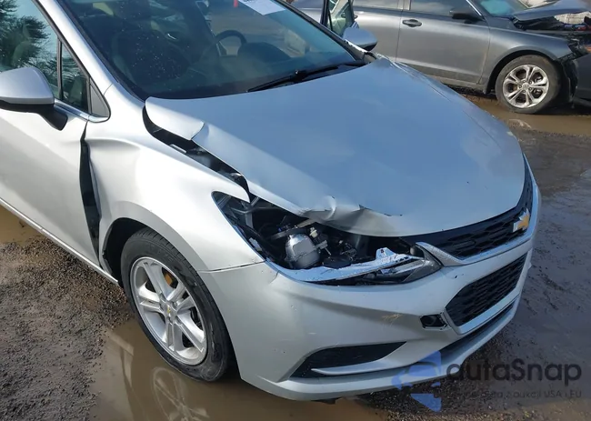 1G1BE5SM3J7235744: 44401898