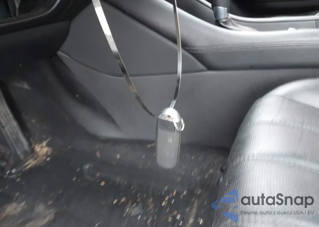 JM1GL1VM7M1607679: 44401908