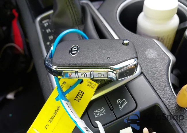 KNDPM3AC0M7845411: 44402133