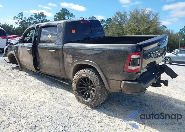 1C6SRFLT8NN317596: 44402317