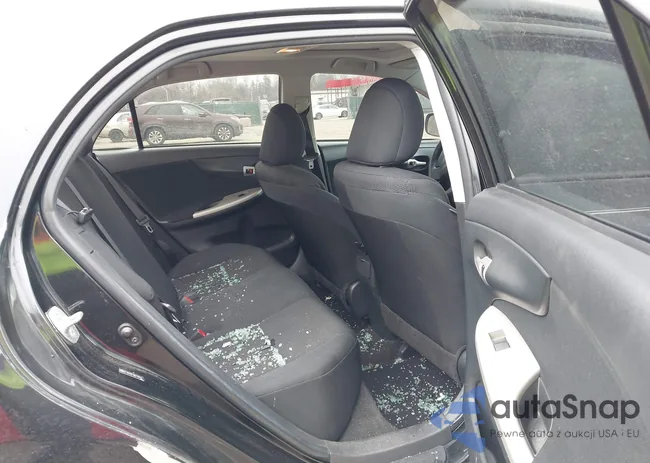 2T1BU4EE1BC718173: 44402422